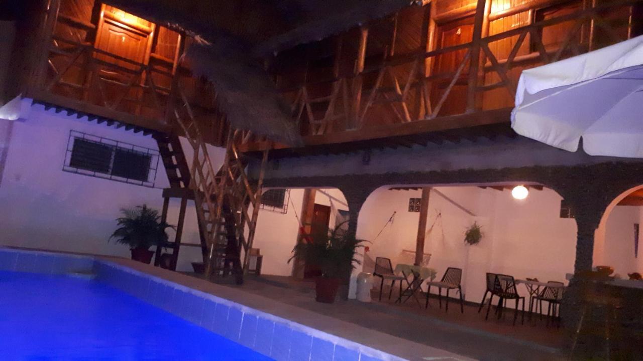Hostal Villa Brisa Ballenita Eksteriør bilde